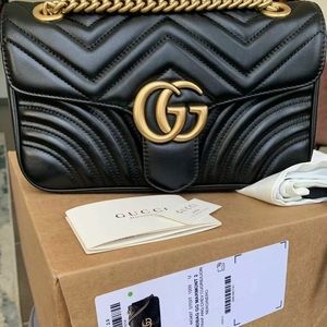 Black Gucci Marmont Shoulder Bag